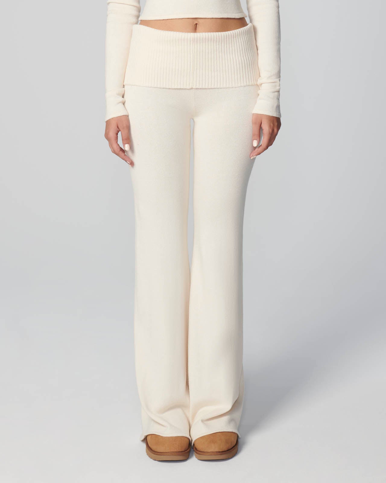 【2plan】Menlo Rivet Brushed Wide Pants RELAXED WOOL-BLEND WIDE-LEG PANTS - LIGHT BEIGE | COS