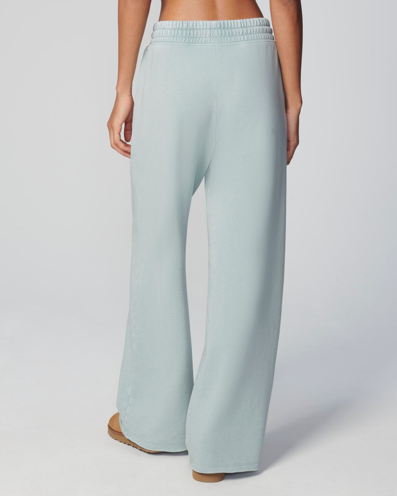 Cozy Crush Washed Wide Leg Sweatpant | FBM