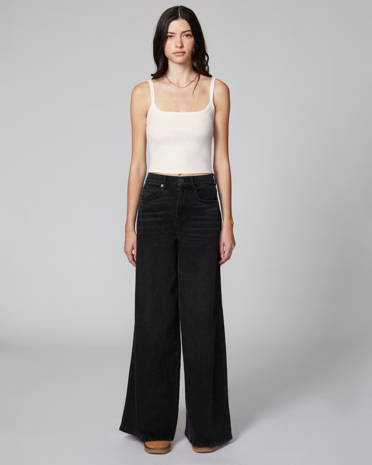 Paloma Knit Cropped Tank ブラック　フリーサイズ Buckle Black Cropped Shaping & Smoothing Tank Top - Women's